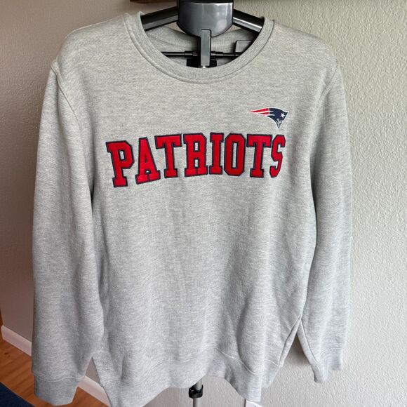 NFL Other - NFL New England Patriots Pats Sweatshirt Sweater Embroidered Mens Size Large